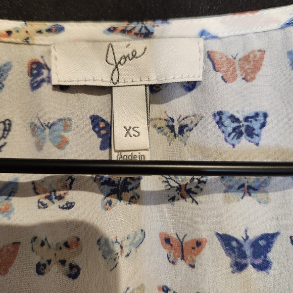 Joie Womens 100% Silk Sleeveless Top Size XS Pink Blue Butterflies Floral - Picture 8 of 8